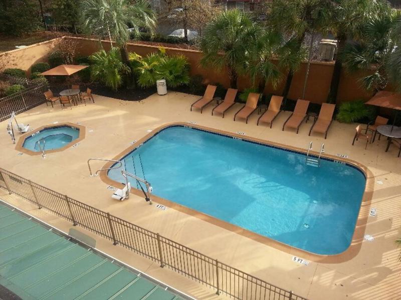 מלון Courtyard By Marriott ולדוסטה מראה חיצוני תמונה
