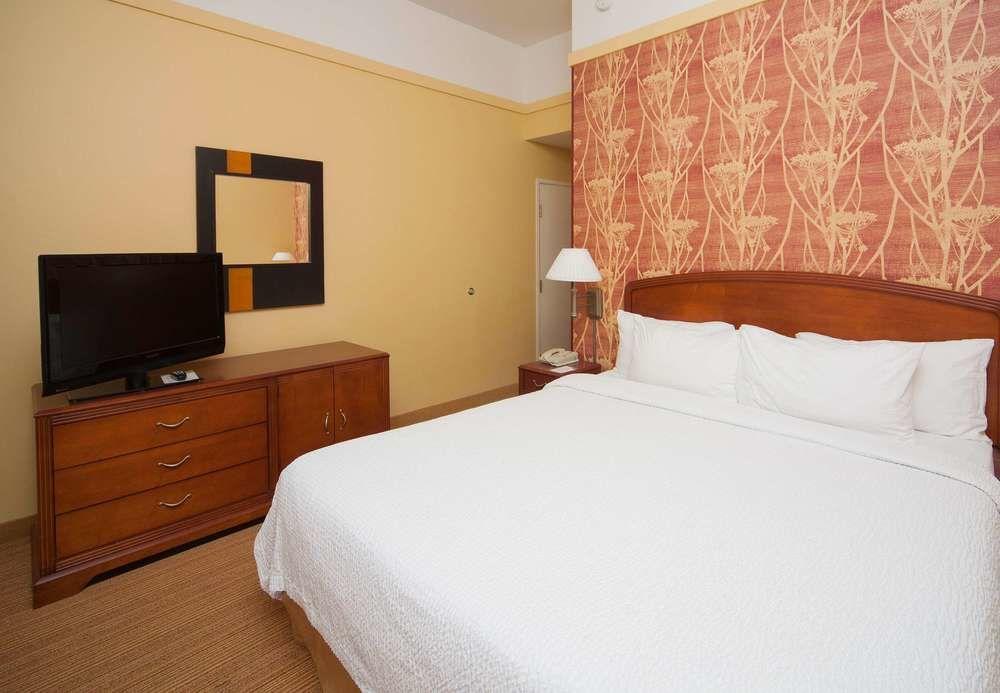 מלון Courtyard By Marriott ולדוסטה מראה חיצוני תמונה