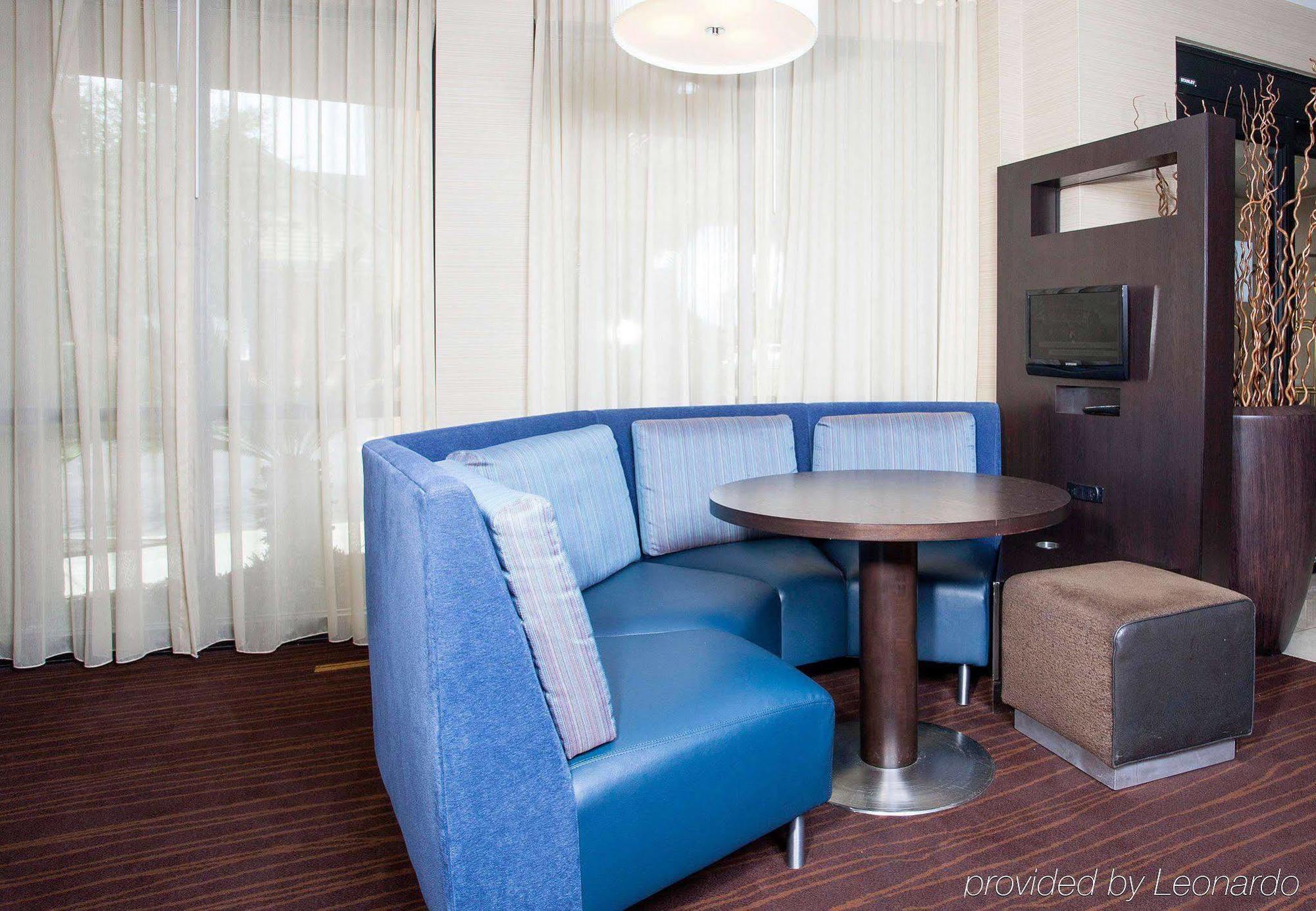 מלון Courtyard By Marriott ולדוסטה מראה חיצוני תמונה